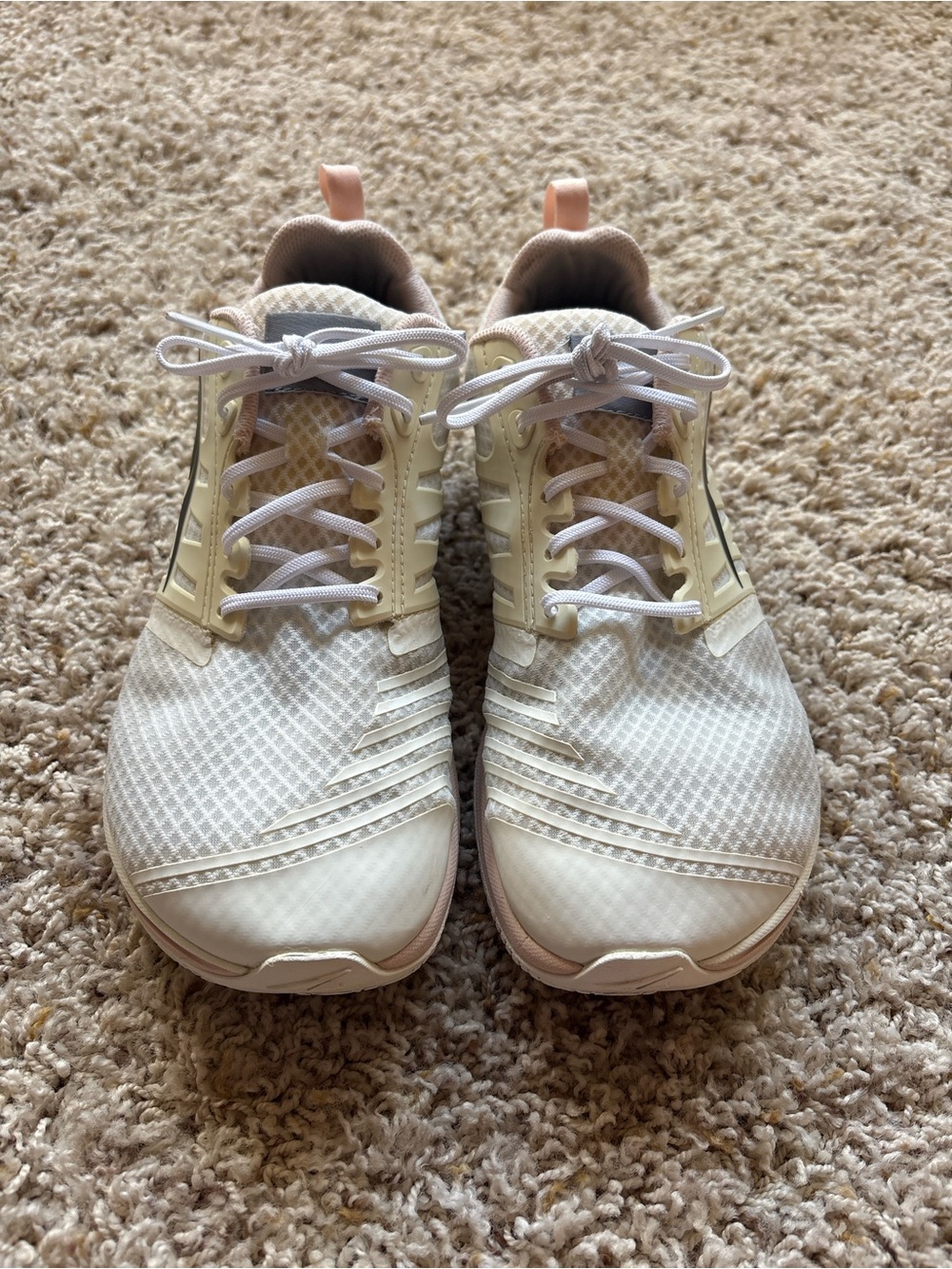 Altra Solstice XT 2 Womens White Running Training Shoes Size 7.5